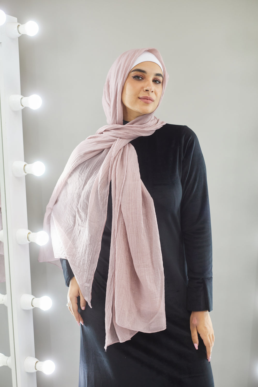 Bois De Rose Linen Scarf