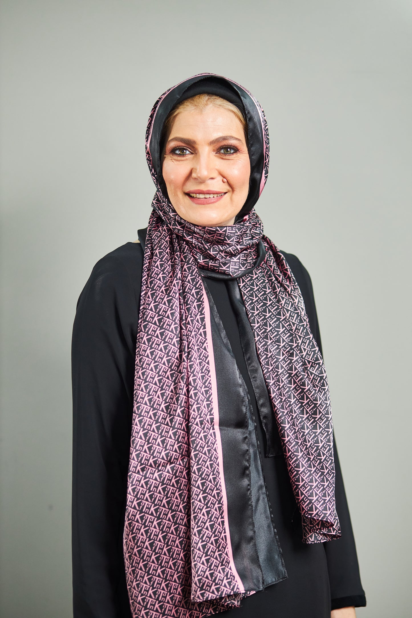 K-Elegance Scarf in Pink