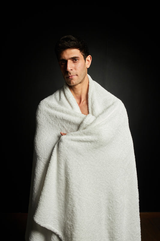 The Kaftan Divine Winter Ihram Cover