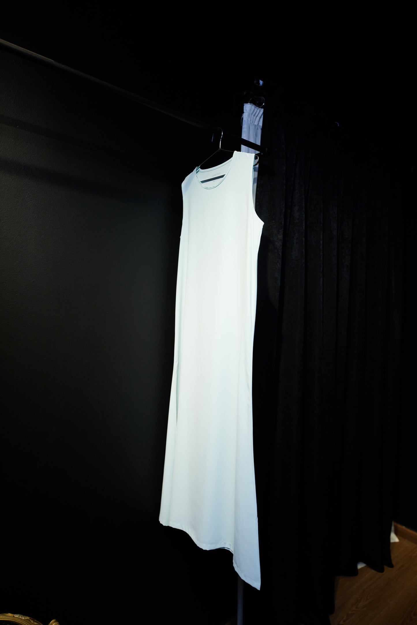 Effortless Purity Basic Cutt Dress Ihram