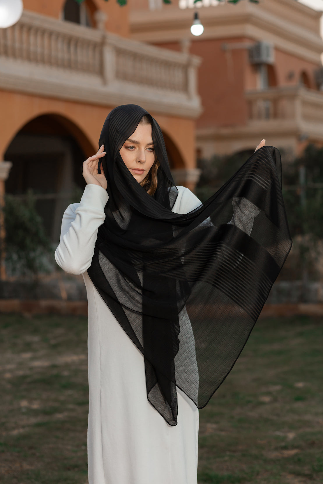 Chiffon x Satin Black Scarf