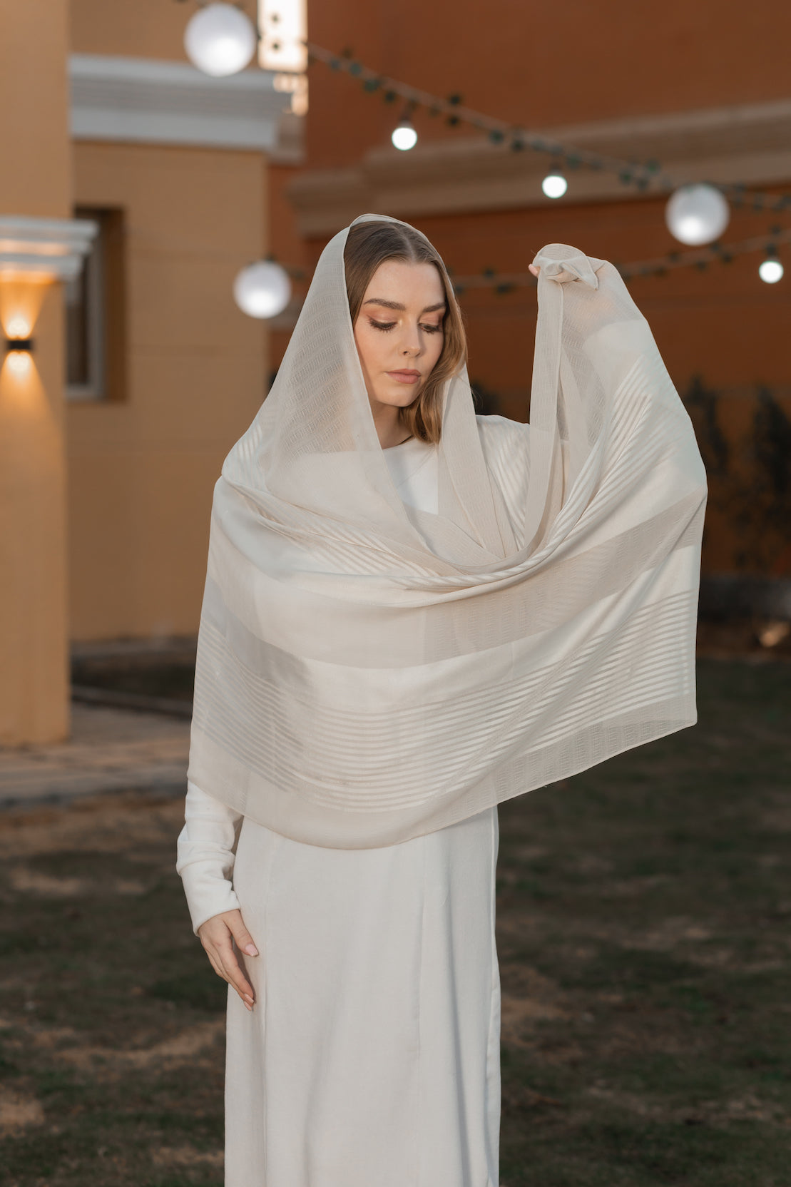 Chiffon x Satin Off White Scarf