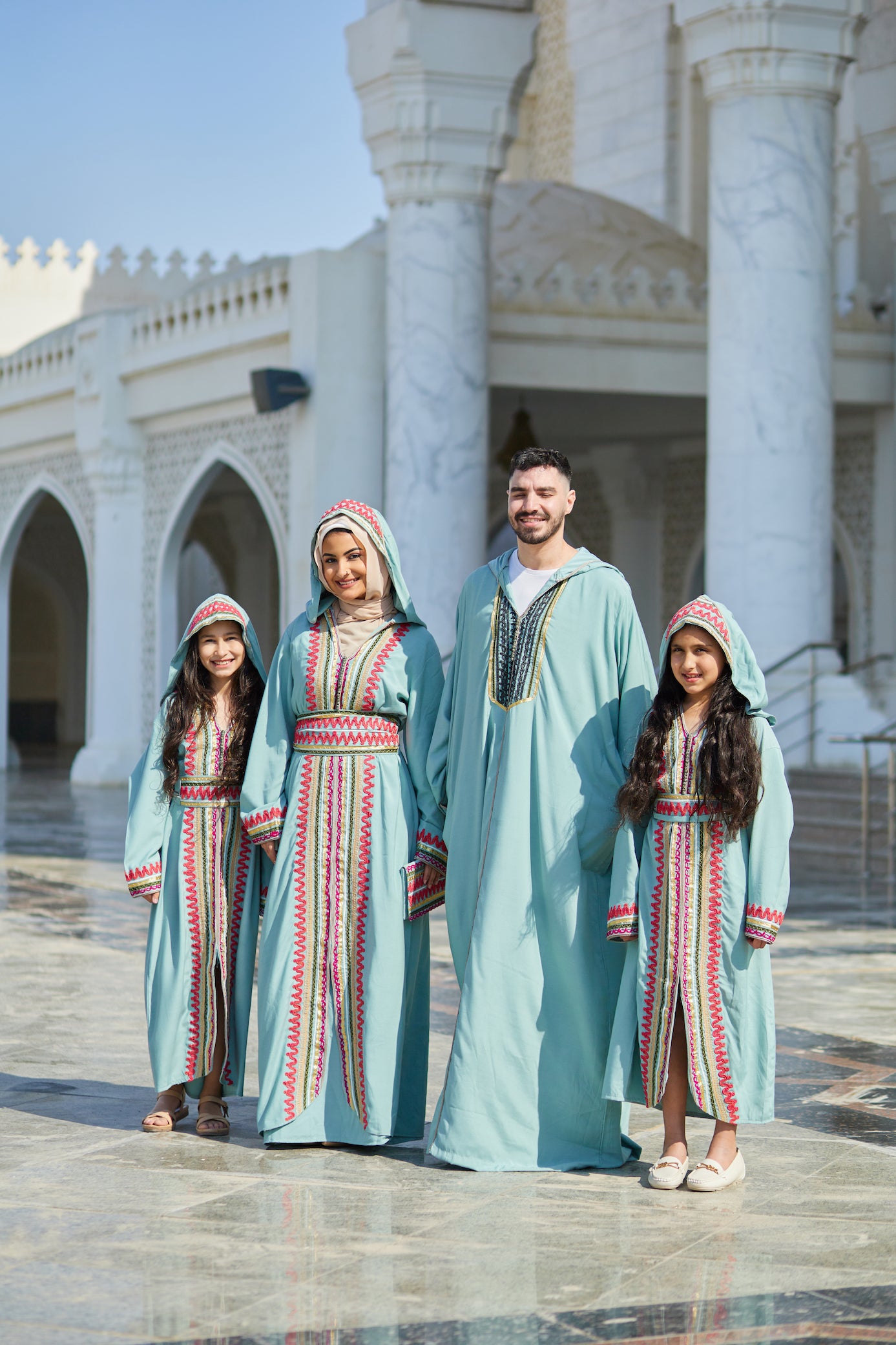 قفطان تانيا للبنات باللون الفيروزي