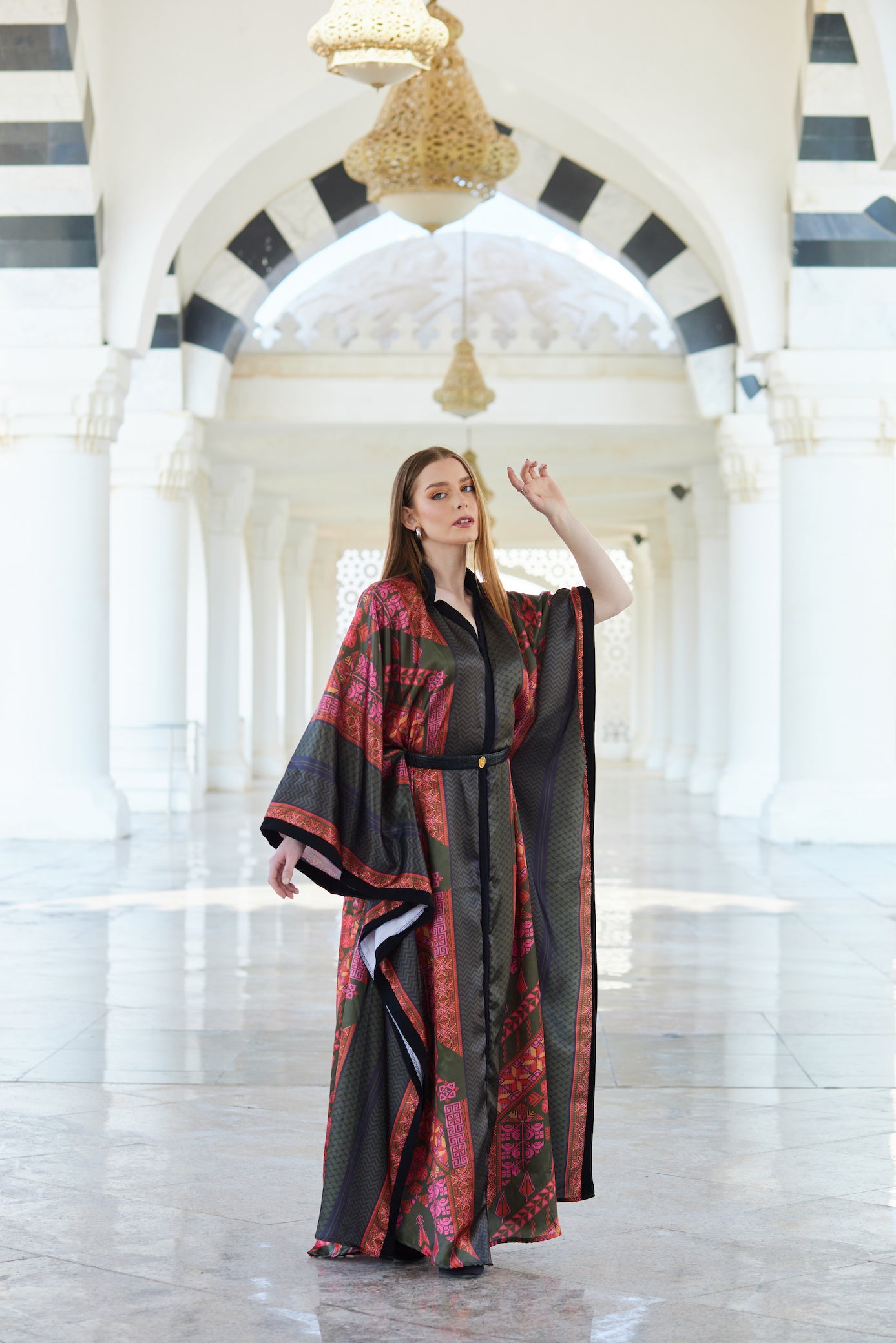 Falastineya Kaftan in Dark Olive