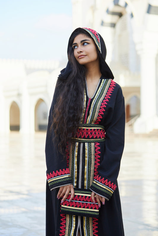 Tanja Kaftan in Red