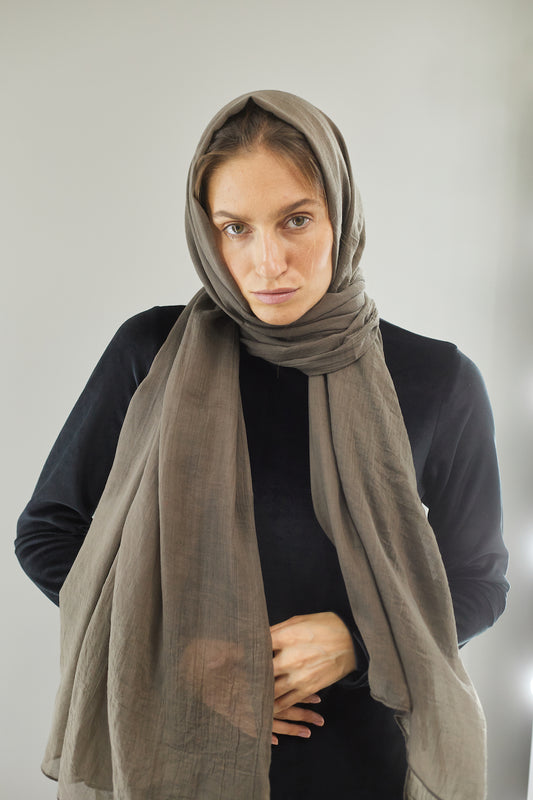 مقهى فرانسيس وشاح الكتان