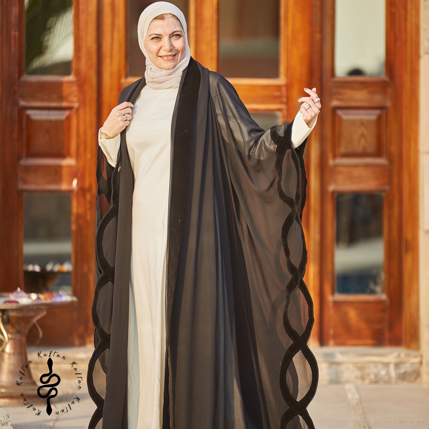 Round Velvet Pattern Kaftan