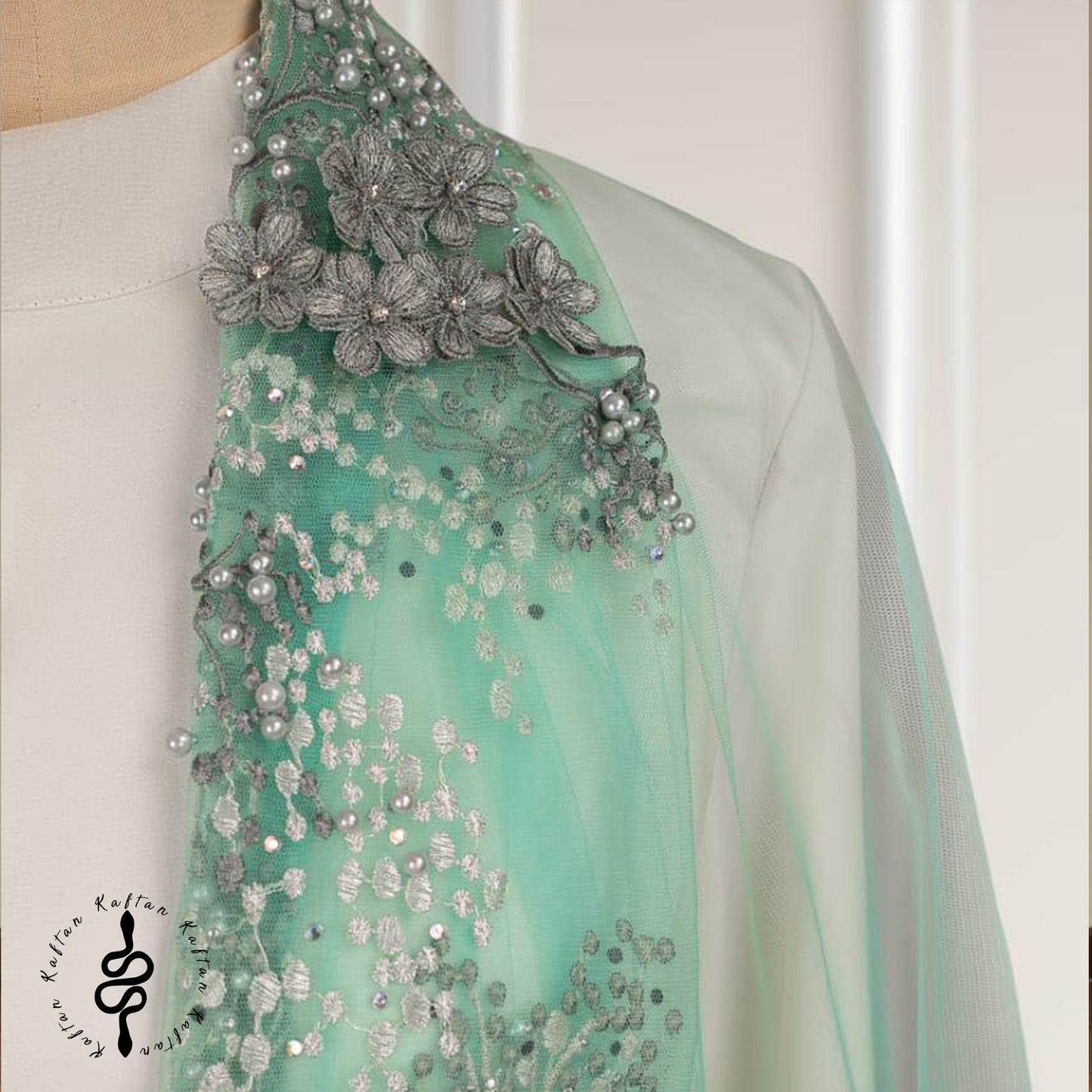 SOIREE TULLE KAFTAN