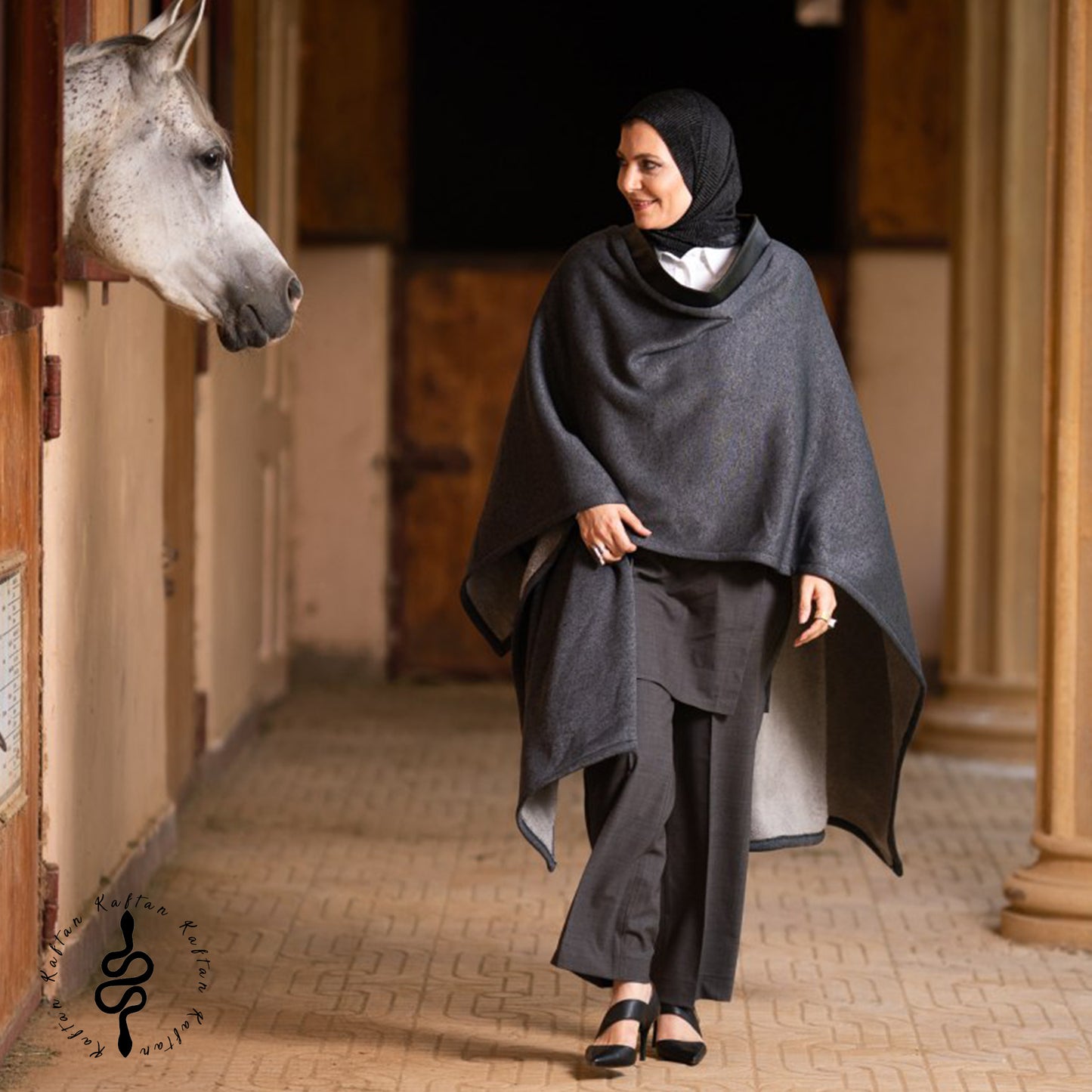 Winter Elegance Cape